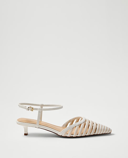 Kitten Heel Pump