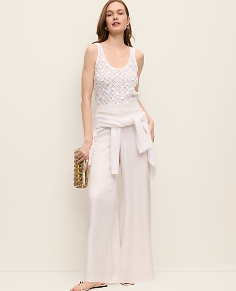 The Petite Easy Wide-Leg Pant