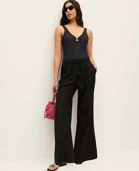 Petite Weekend Easy Fit Wide-Leg Pant in Linen Blend