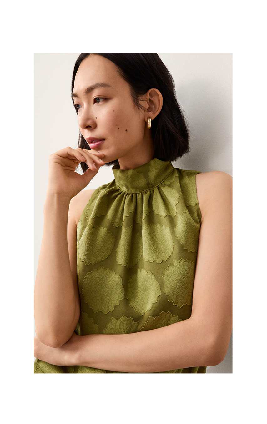 Shop Ann Taylor